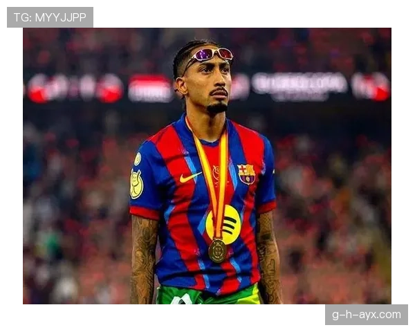 拉菲尼亚腿筋伤势恢复顺利，重返赛场备受期待