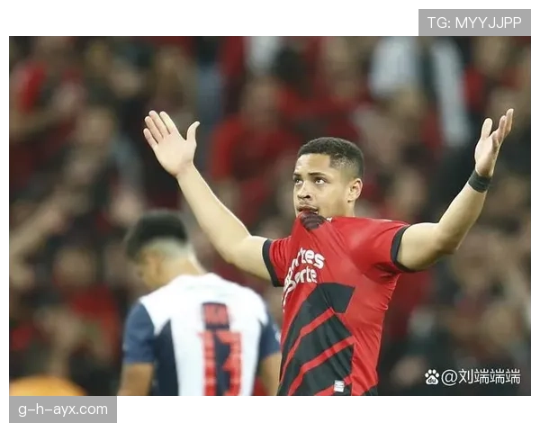 西甲巨星加盟新东家,状态回暖引球迷热盼 西甲巨星加盟新东家,状态回暖引球迷热盼