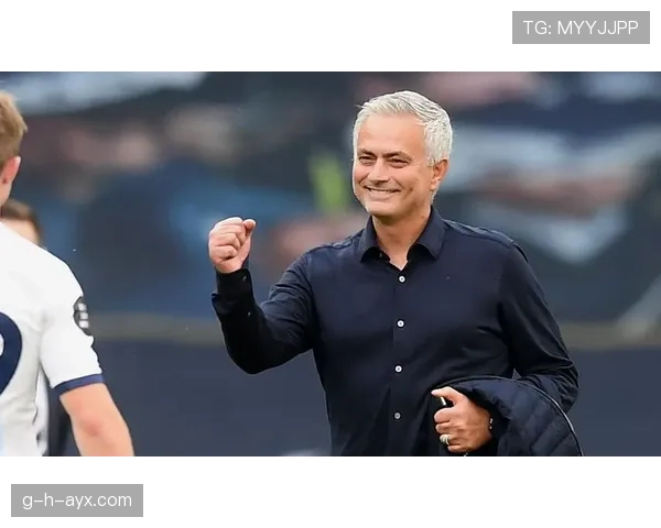 穆里尼奥战术核心再引热议：防守反击体系持续引领现代足球新风潮