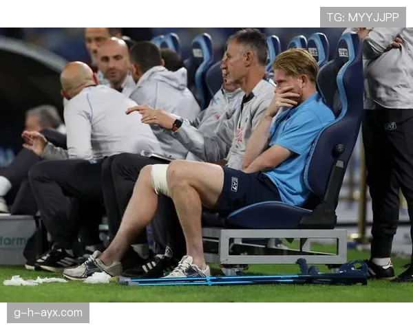 德布劳内腿筋伤情更新，曼城中场面临缺阵相关挑战与复出时间不确定性